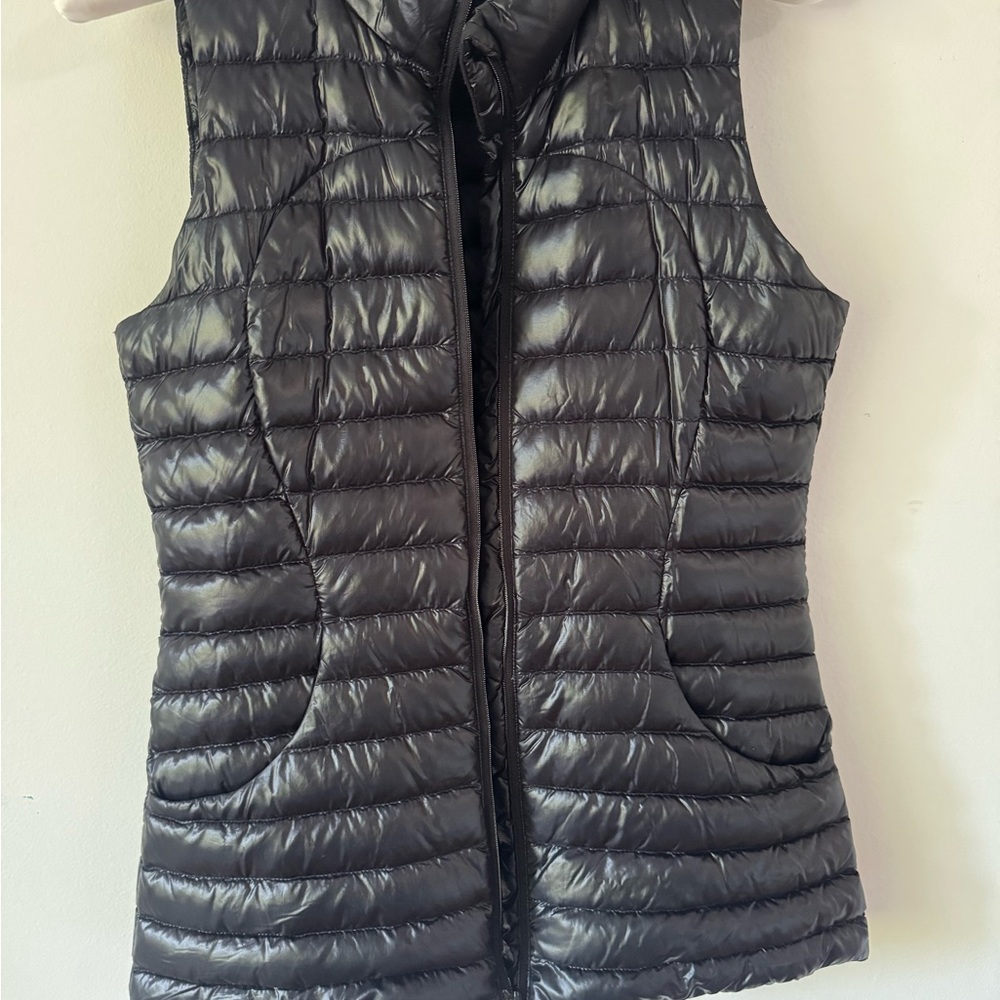 Pack it Down Vest
Lustre